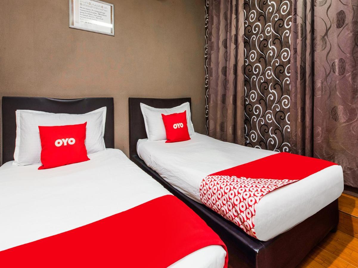 Oyo 44123 Hotel Al-Saif Kuala Kerai Eksteriør bilde