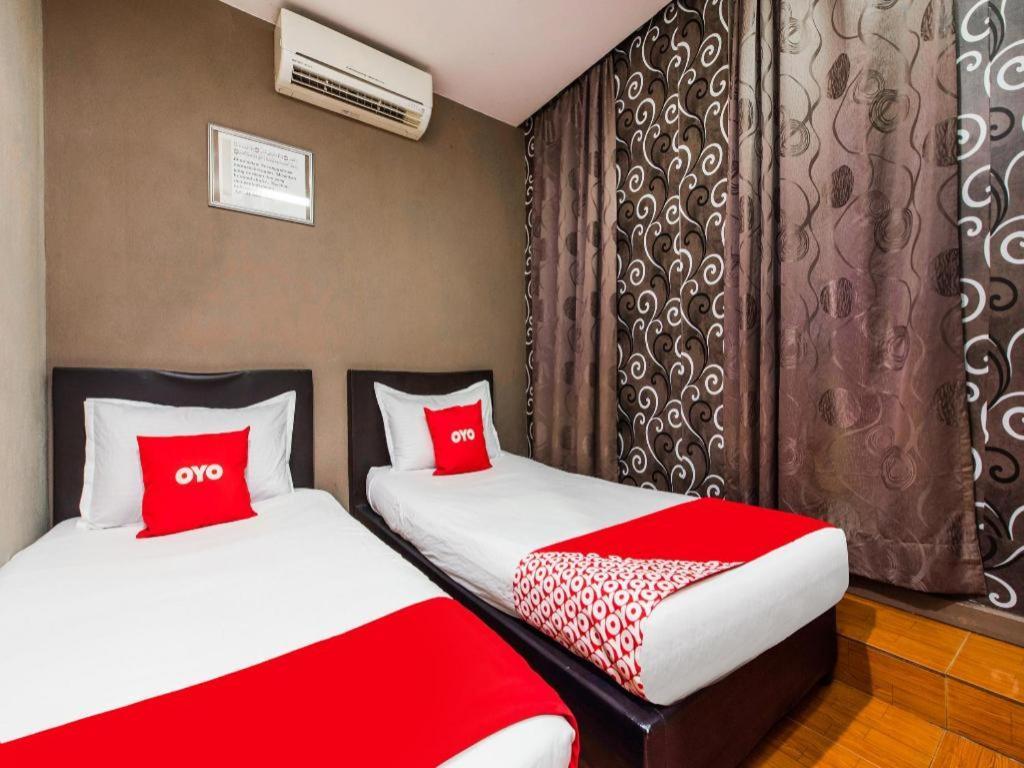 Oyo 44123 Hotel Al-Saif Kuala Kerai Eksteriør bilde
