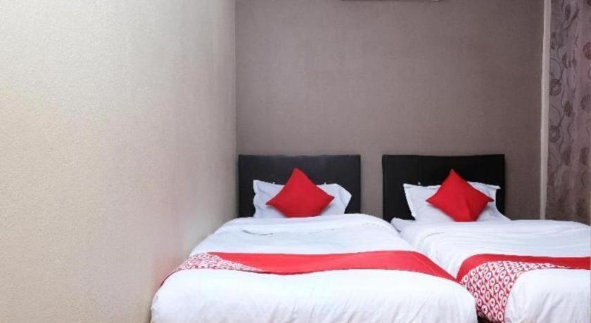 Oyo 44123 Hotel Al-Saif Kuala Kerai Eksteriør bilde