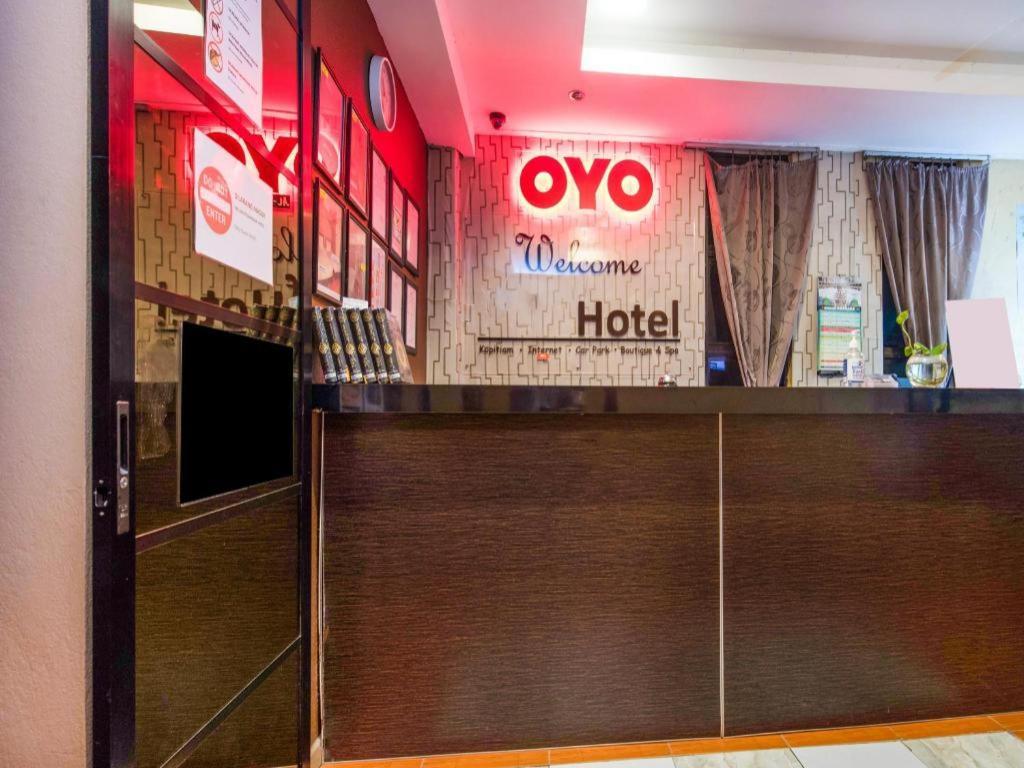 Oyo 44123 Hotel Al-Saif Kuala Kerai Eksteriør bilde